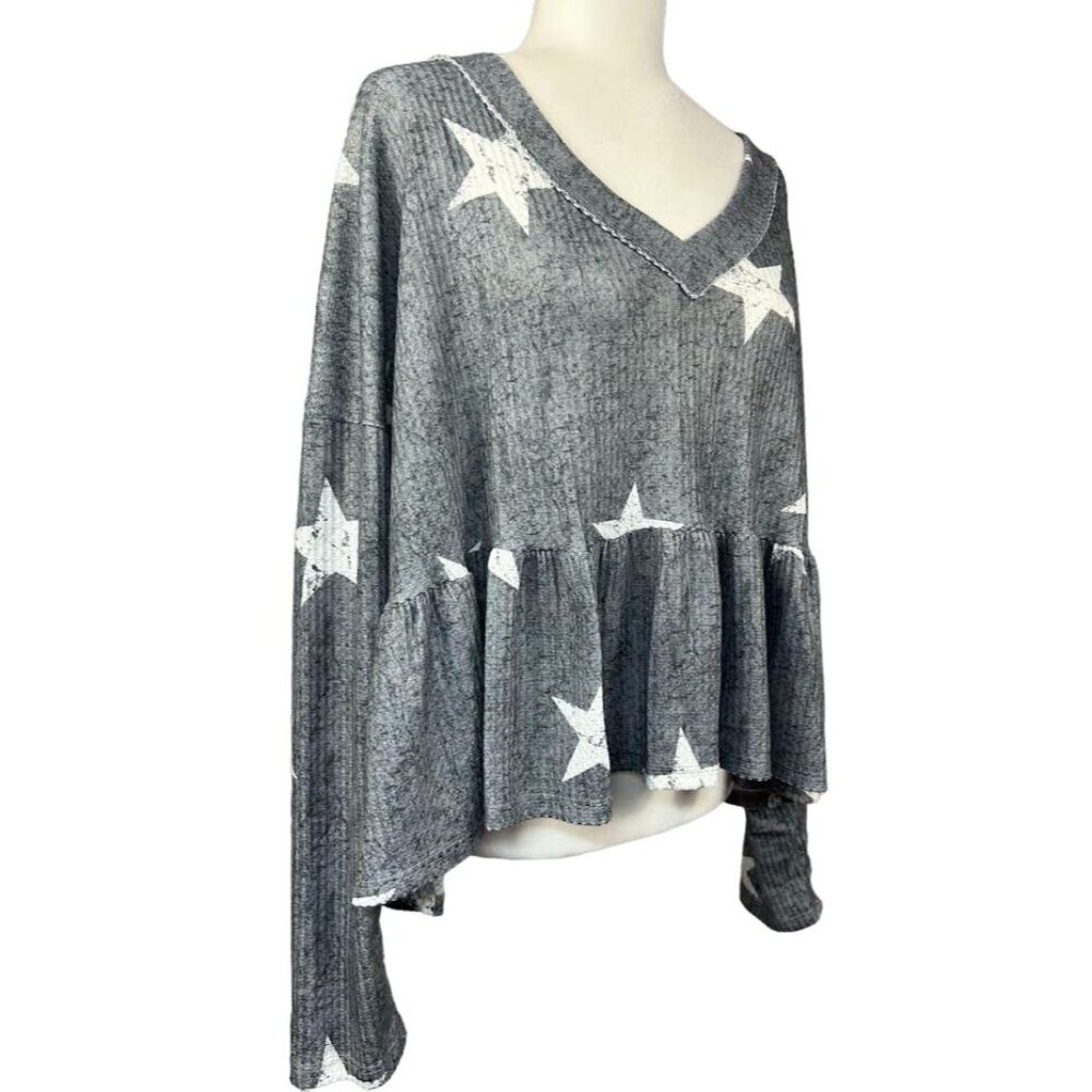 Altar'd State Gray and White Star V-neck Ruffle Bottom Top Size M - Picture 2 of 6
